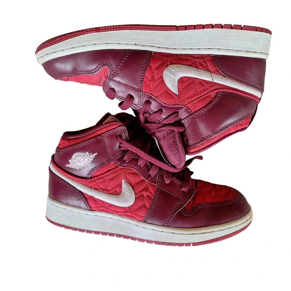 Nike Air Jordan 1 Mid SE Red Quilt High Top Youth Kids‎ Shoes Sneakers  3.5Y